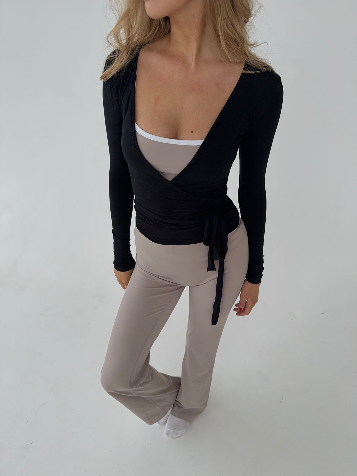 Elyana · Top Wrap Élégance